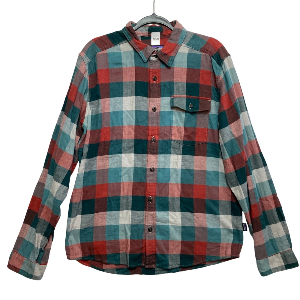 Patagonia Shirt Mens M Multi-Color Long Sleeve Plaid Button Down Organic Cotton